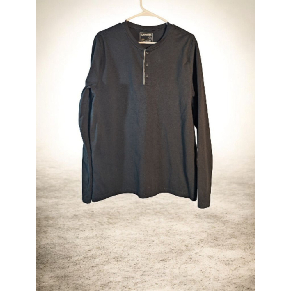 EXPRESS Black Long Sleeve Henley Tee Men's Large